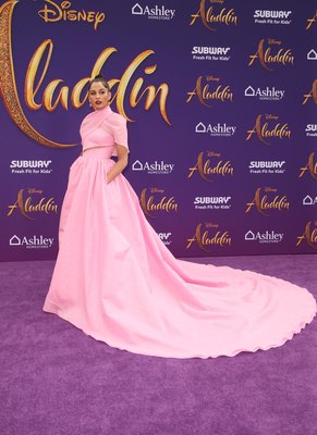 Naomi Scott Poster 3866929