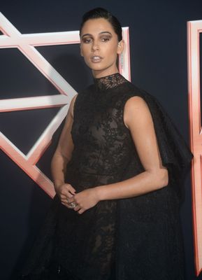 Naomi Scott Poster 3917075