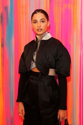 Naomi Scott Poster 3917122