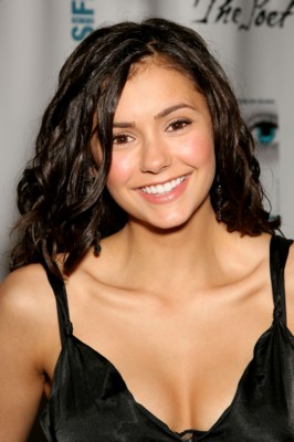 Nina Dobrev Poster 1522970