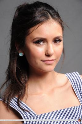 Nina Dobrev Poster 1975952