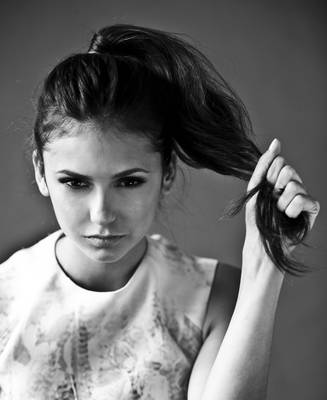 Nina Dobrev Poster 2006274