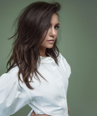 Nina Dobrev Poster 2697044