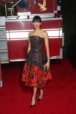 Nina Dobrev Poster 2786414
