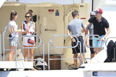 Nina Dobrev Poster 2786717