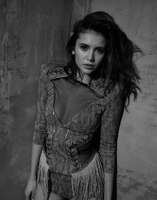 Nina Dobrev Poster 3660901