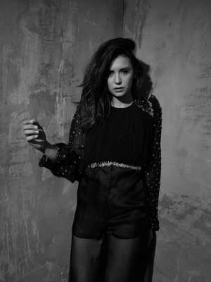 Nina Dobrev Poster 3660905