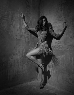 Nina Dobrev Poster 3660907