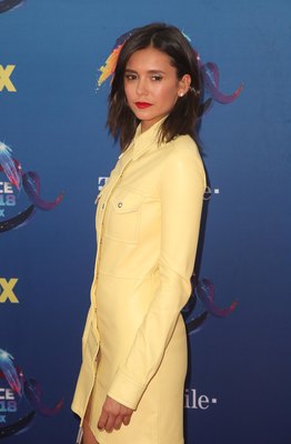 Nina Dobrev Poster 3805287