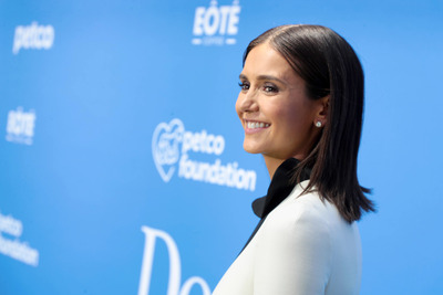 Nina Dobrev Poster 3805329