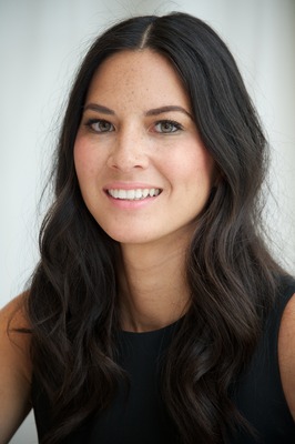 Olivia Munn Poster 2473437