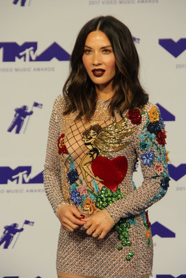 Olivia Munn Poster 2961896