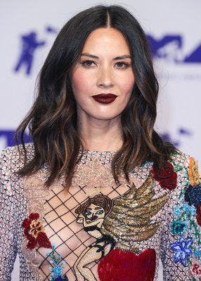 Olivia Munn Poster 2961914