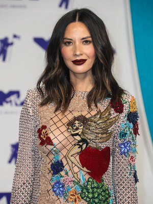 Olivia Munn Poster 2962087