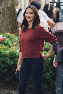 Olivia Munn Poster 3211263