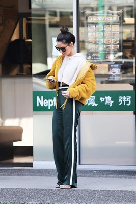Olivia Munn Poster 3211276
