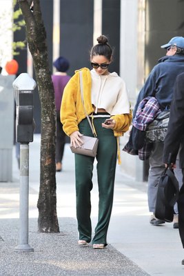 Olivia Munn Poster 3211380