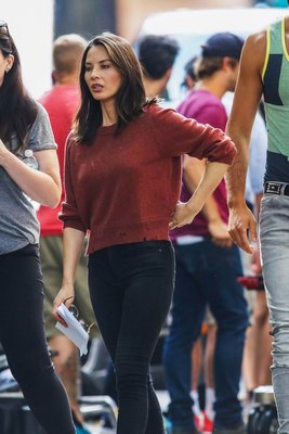 Olivia Munn Poster 3211416
