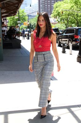 Olivia Munn Poster 3292234