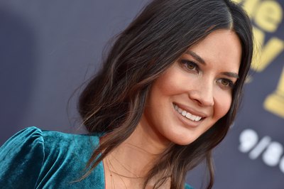 Olivia Munn Poster 3361351