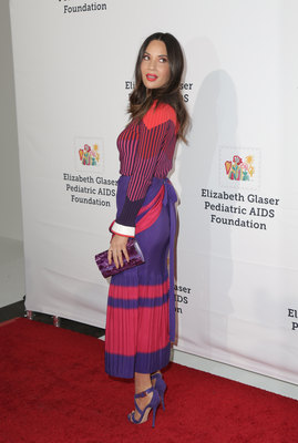 Olivia Munn Poster 3738482