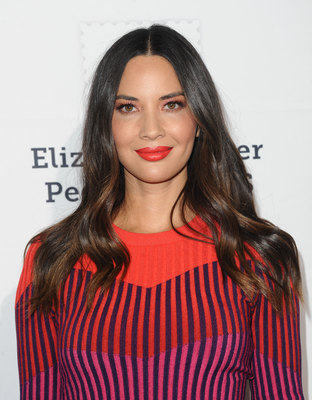 Olivia Munn Poster 3738496