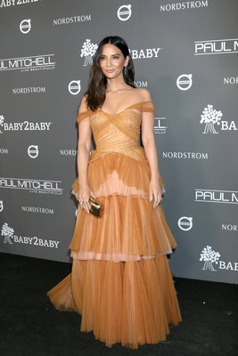 Olivia Munn Poster 3738507