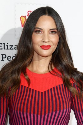 Olivia Munn Poster 3738530