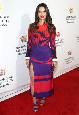 Olivia Munn Poster 3738575