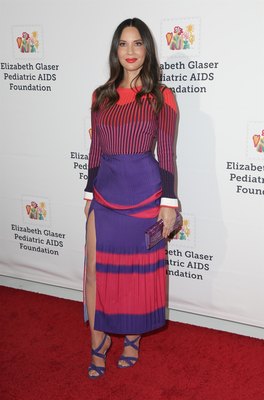 Olivia Munn Poster 3738608