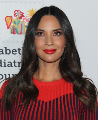 Olivia Munn Poster 3738642