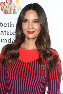 Olivia Munn Poster 3738663