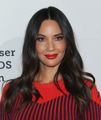 Olivia Munn Poster 3738691