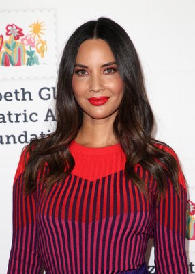 Olivia Munn Poster 3738726