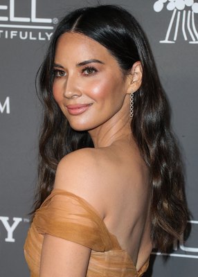 Olivia Munn Poster 3738741