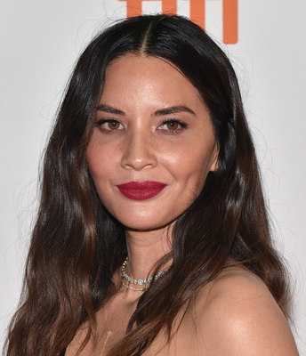 Olivia Munn Poster 3758005