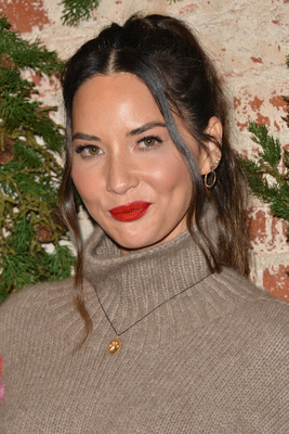 Olivia Munn Poster 3803787
