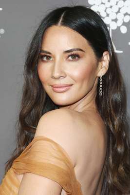 Olivia Munn Poster 3803808