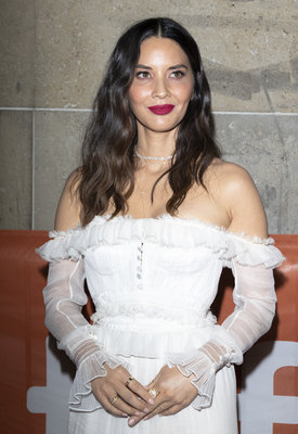 Olivia Munn Poster 3803842