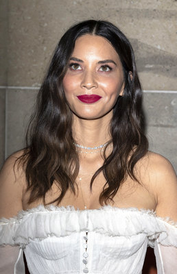 Olivia Munn Poster 3803876
