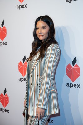 Olivia Munn Poster 3829582