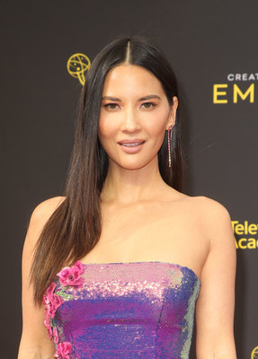 Olivia Munn Poster 3878755
