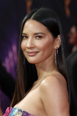 Olivia Munn Poster 3878800