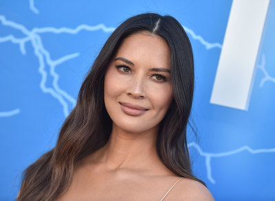 Olivia Munn Poster 3878807