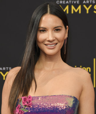 Olivia Munn Poster 3878809