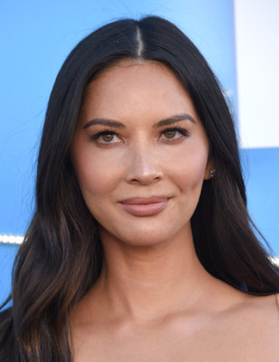 Olivia Munn Poster 3878811