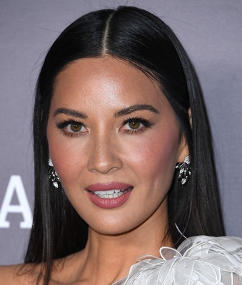 Olivia Munn Poster 3905697