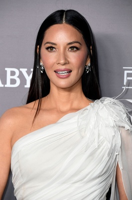 Olivia Munn Poster 3905772