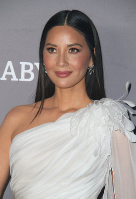 Olivia Munn Poster 3905780