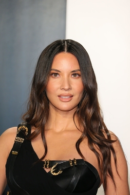 Olivia Munn Poster 3926669